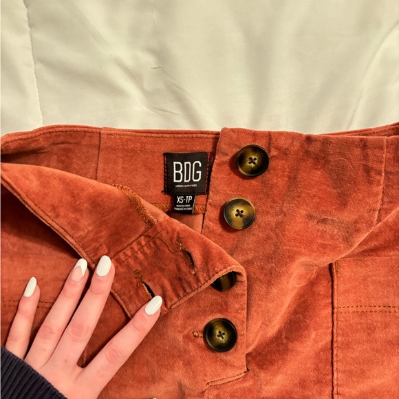 ***SOLD ON DEPOP*** UO Burnt-Orange Velvet Button-Up Skirt - Picture 3 of 3